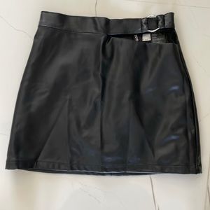 H & M Mini Skirt